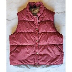 Vintage 80’s L.L. Bean Puffer Vest Burgundy Red Womens Large Grunge Pockets Snap